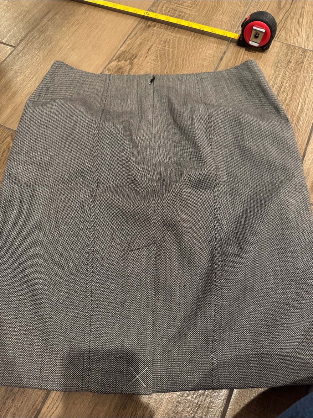 LOFT Gray Textured Pencil Skirt - Picture 3 of 6